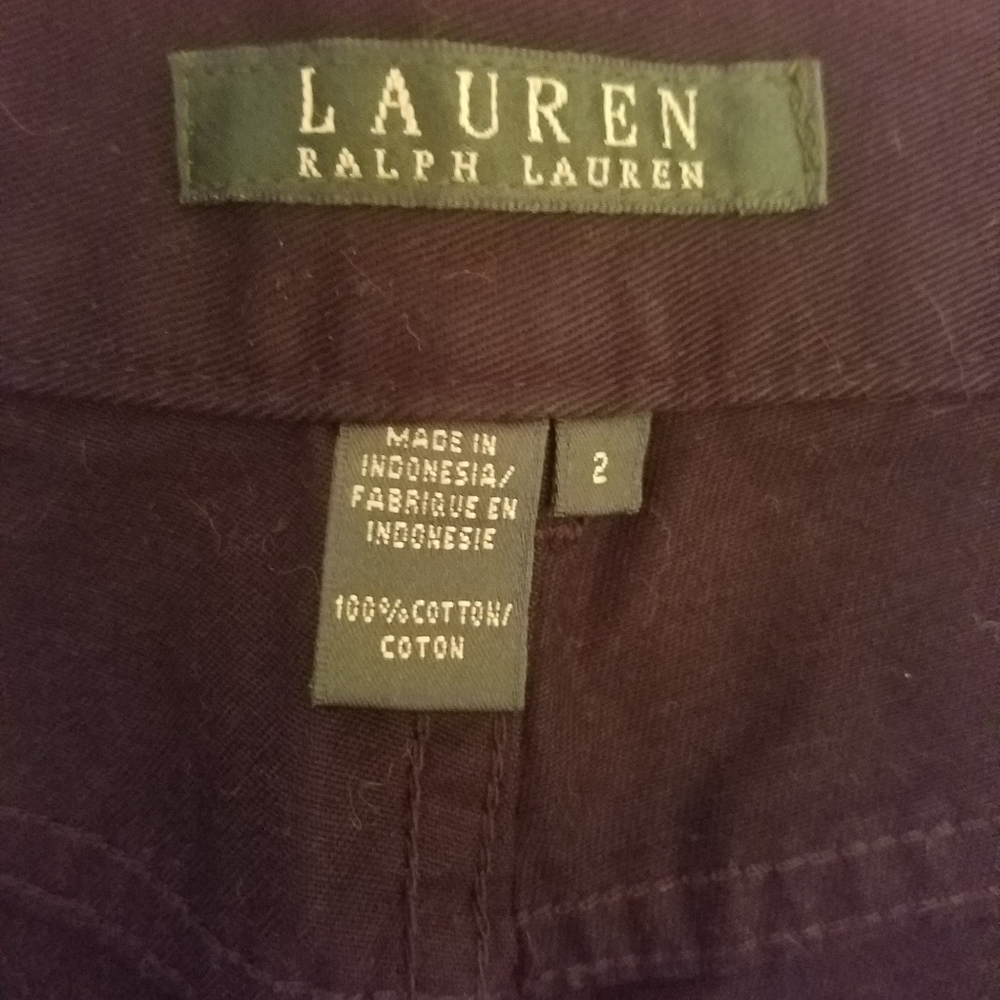 Capris - Picture 3 of 4